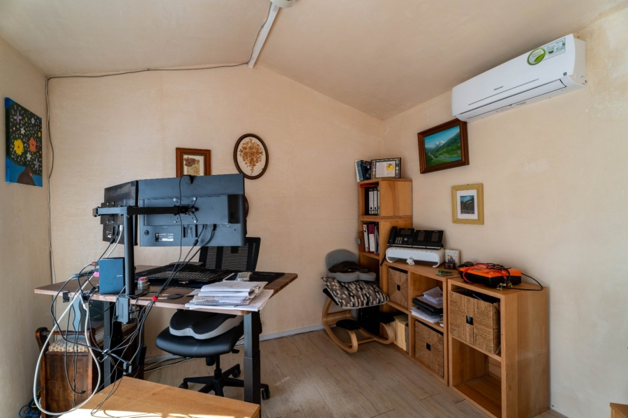 3 Bedroom Property for Sale in Mountainside Western Cape